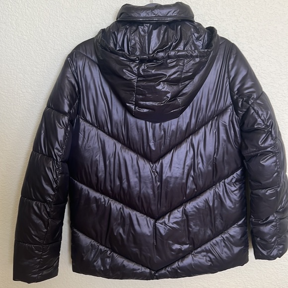 Michael Kors Women’s Black Hooded Puffer Jacket Size S - Picture 2 of 9